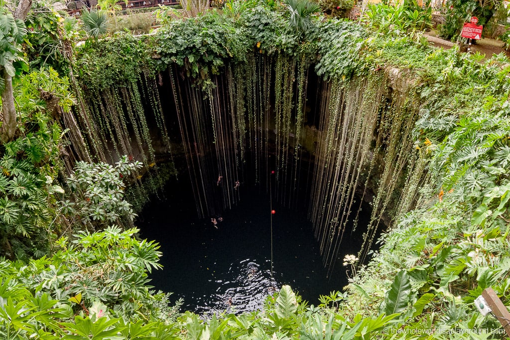 Cenote Ik Kil Chichen Itza