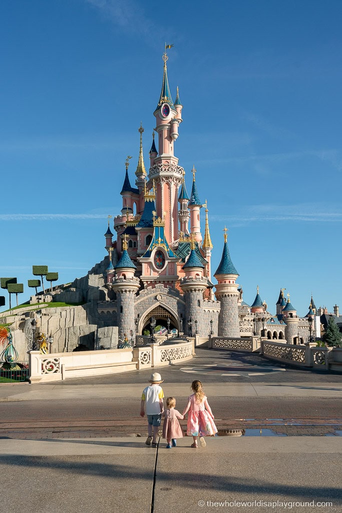 Character Dinner Plaza Gardens at Disneyland Paris