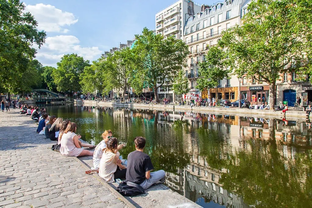 Emily in Paris Filming Locations